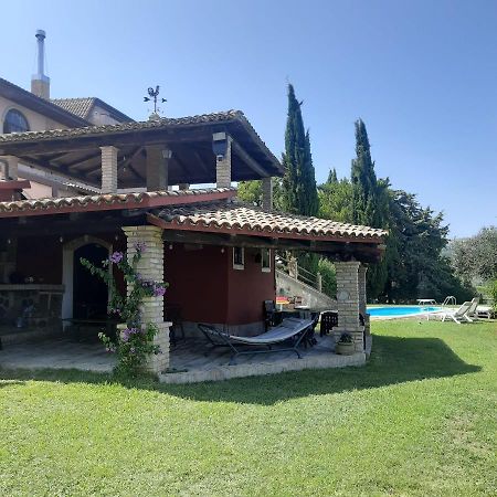 Casalustro Βίλα Citta Sant'Angelo Εξωτερικό φωτογραφία